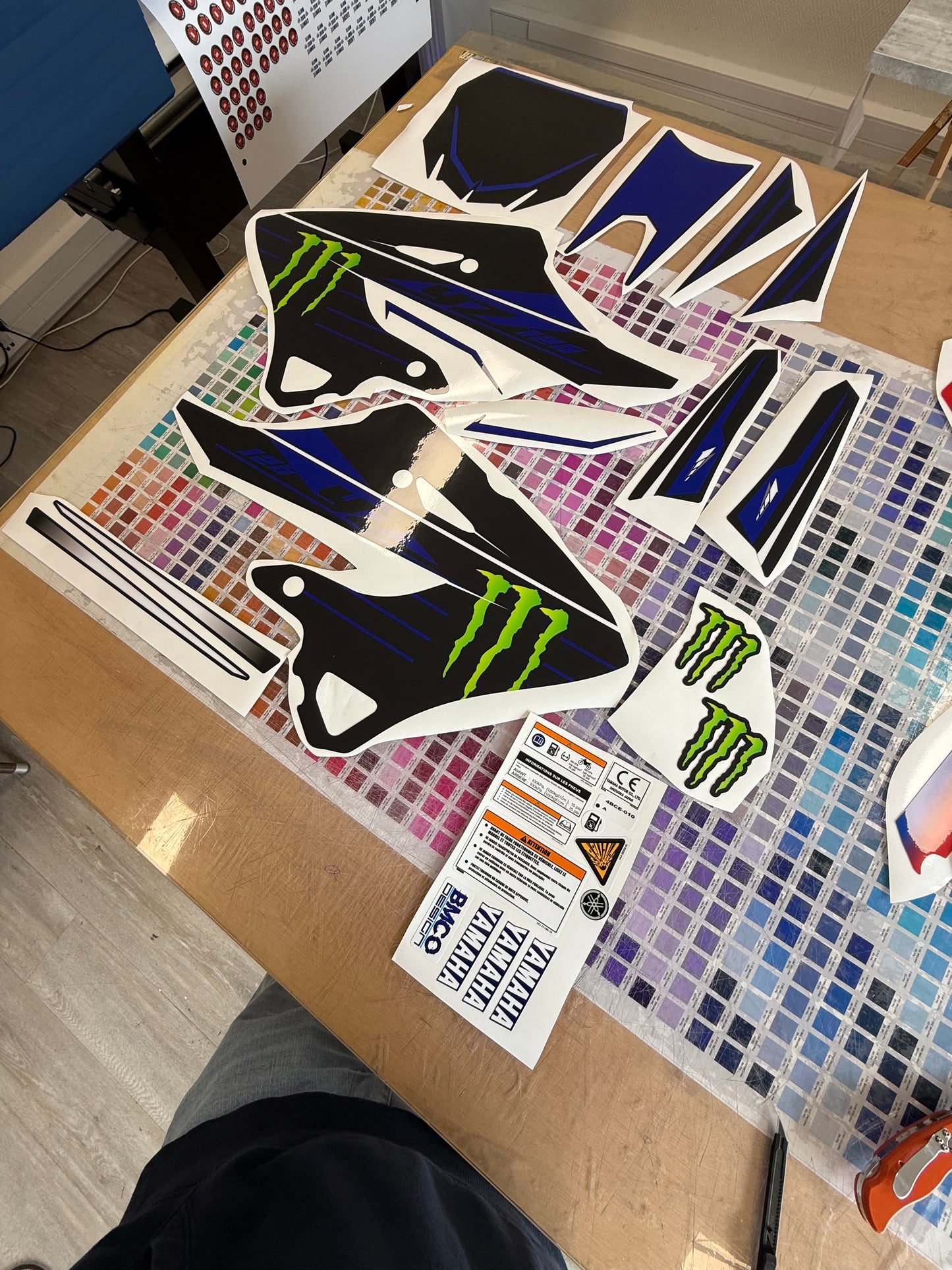 Kit déco Monster 125 yz 2022 compatible 2022-2025