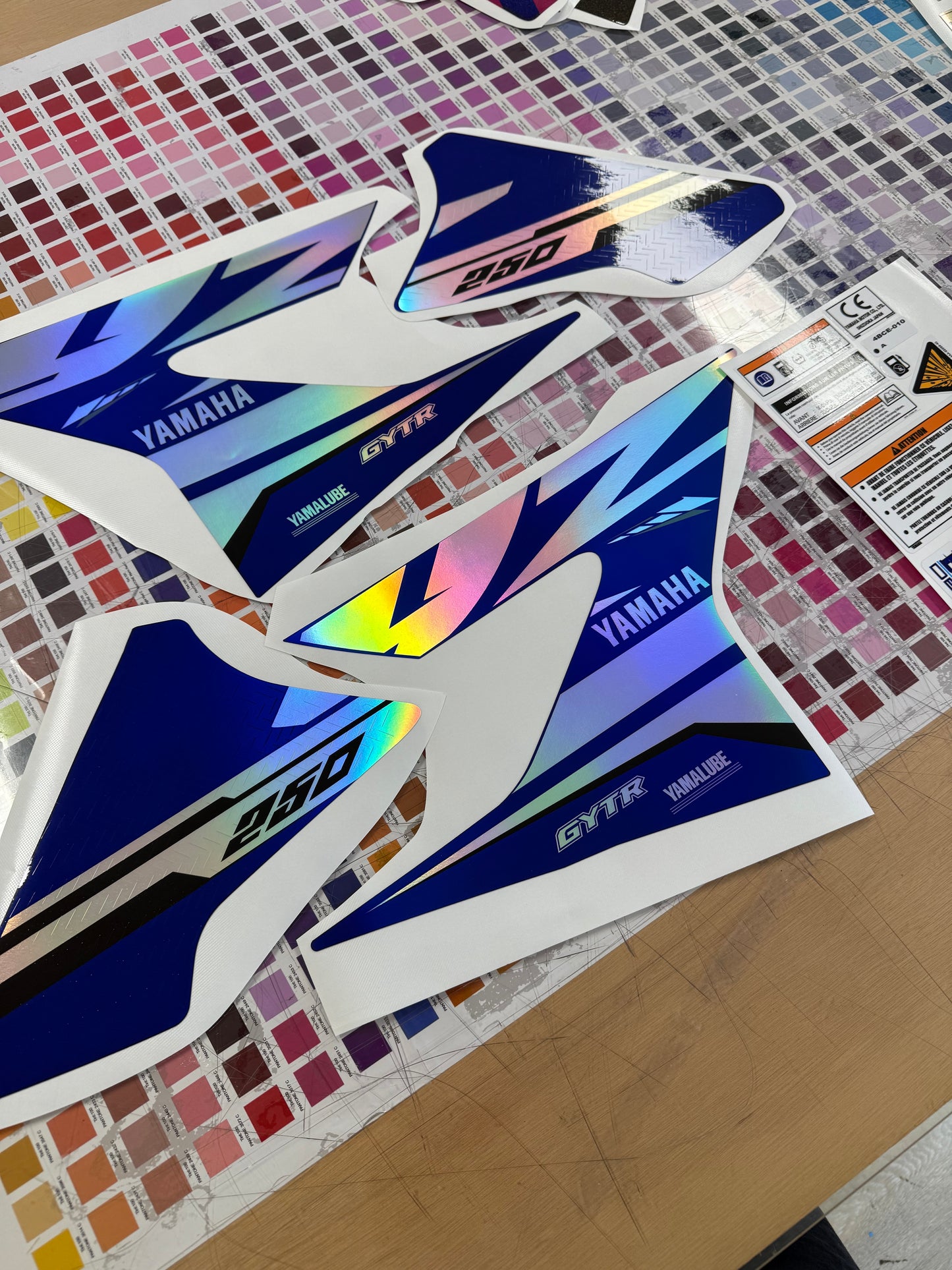 Kit déco 125 yz 2018 holographique