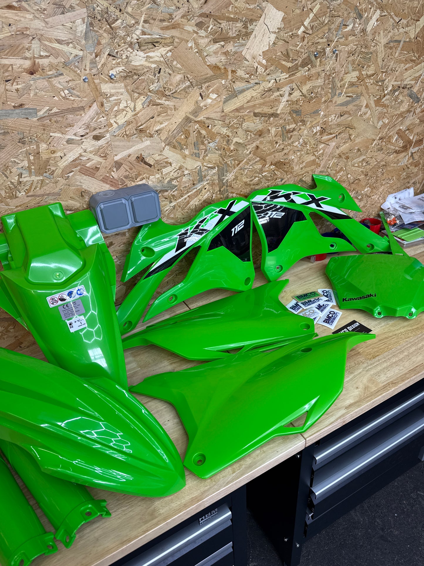 Kit déco 112 kx 2024 (stickers uniquement)