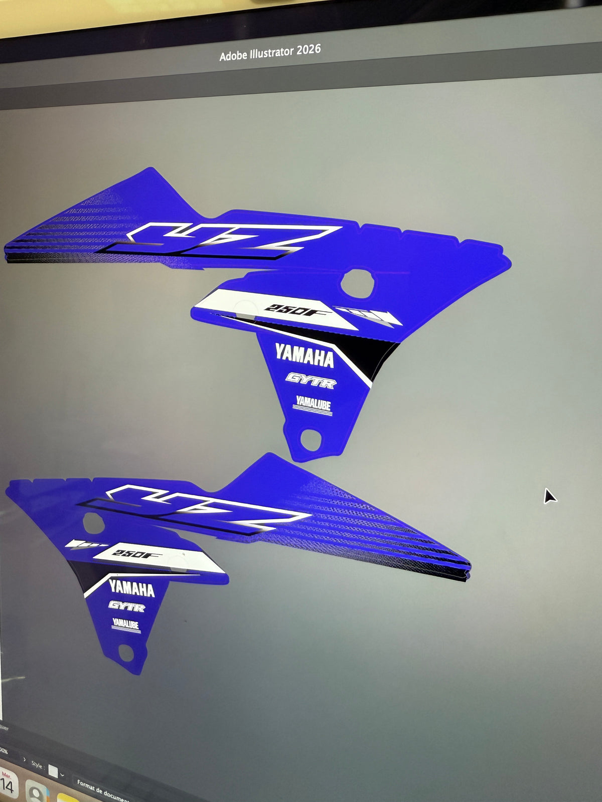 Kit déco ouies de réservoir 250 yzf 2018 semie perso