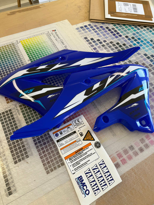 Kit déco 125 yz 2026 replica origine (stickers uniquement)
