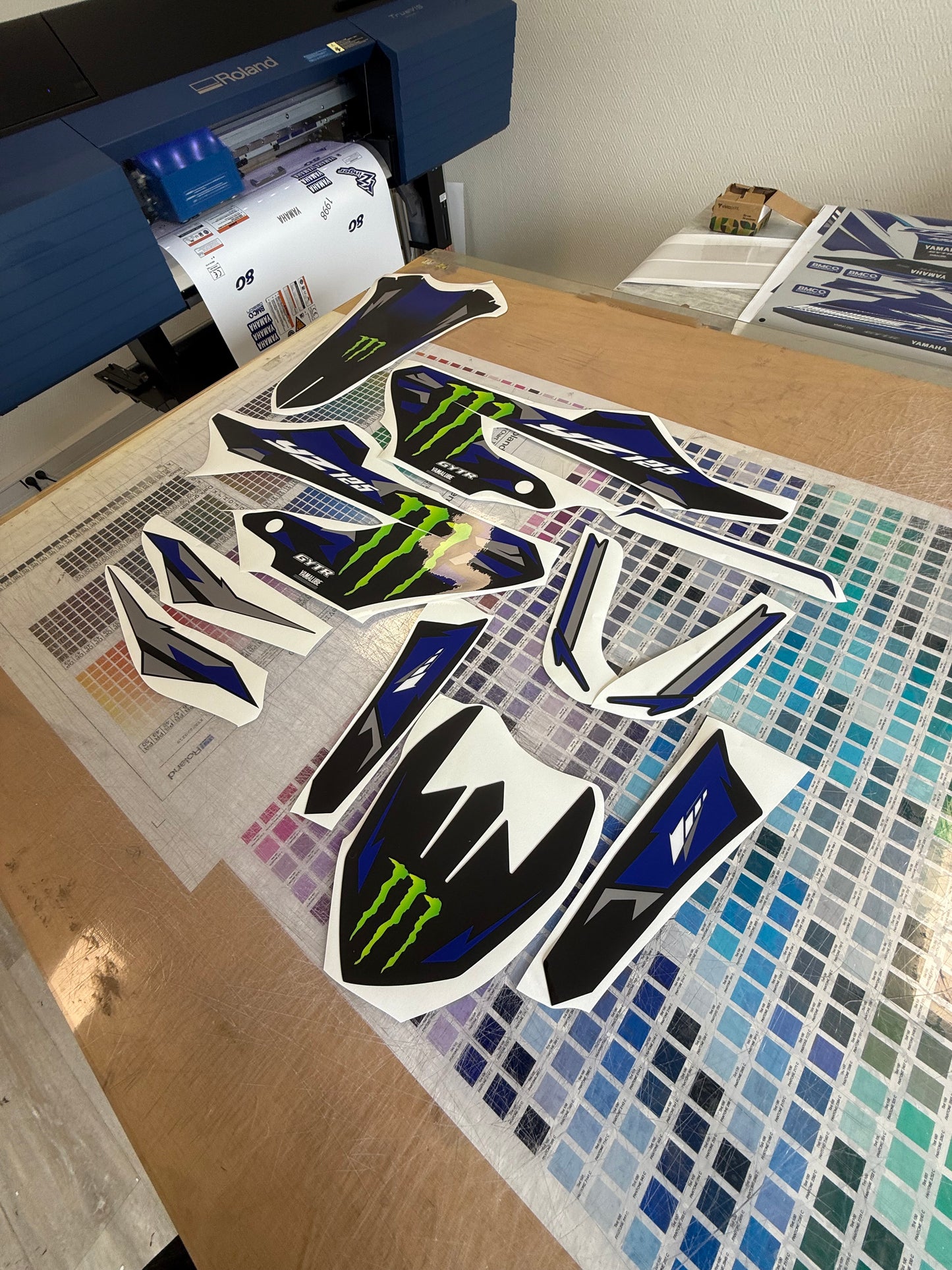 Kit déco 250 yz 2025 Monster édition réplique de l’origine